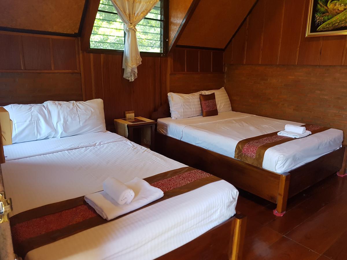 Ban Phumon Talang Resort Ban Mon Talaeng Exteriör bild