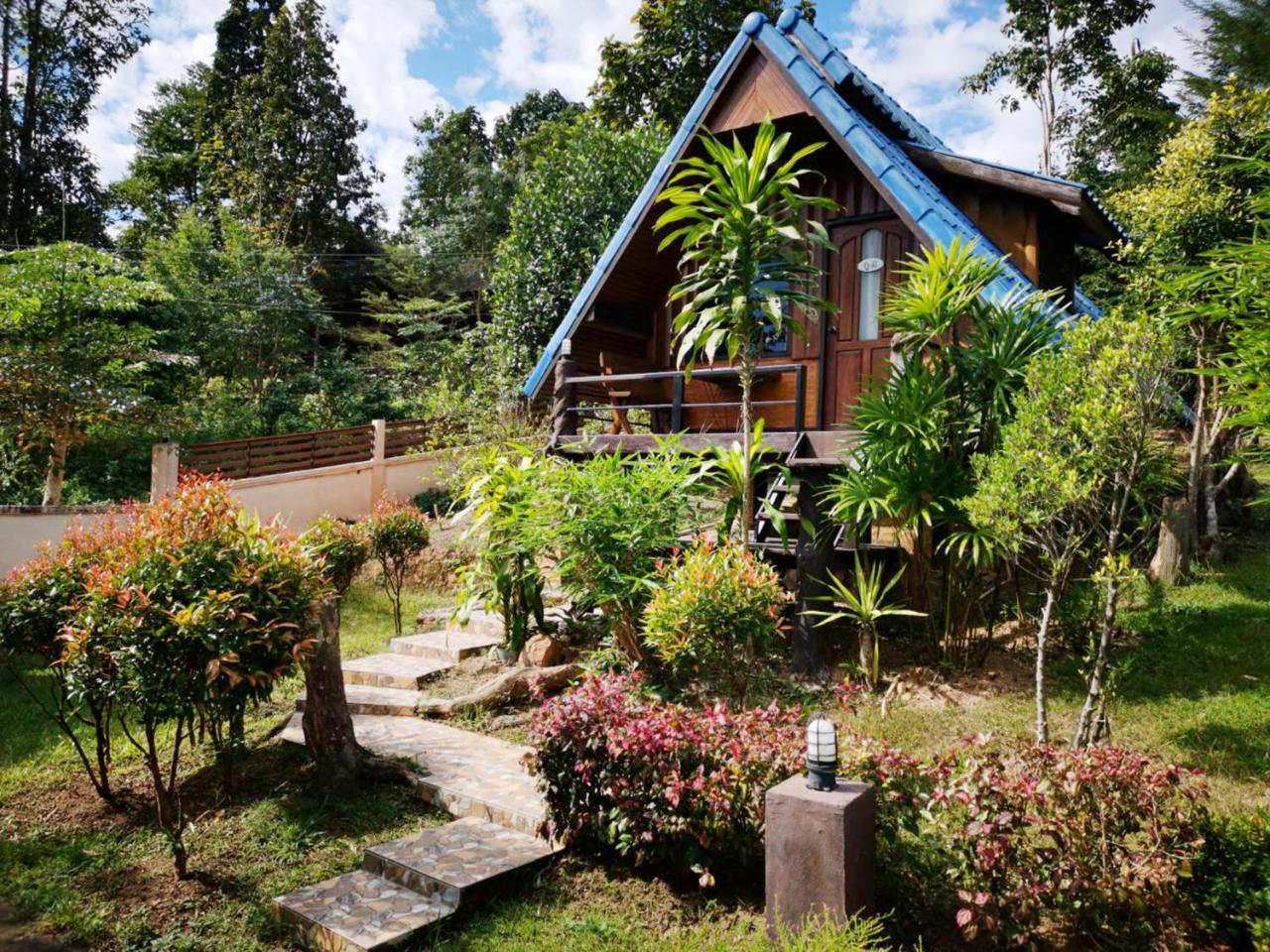 Ban Phumon Talang Resort Ban Mon Talaeng Exteriör bild